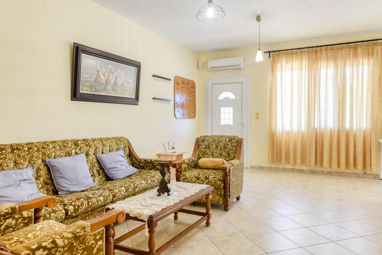 Catherine'S House Igoumenitsa Bagian luar foto